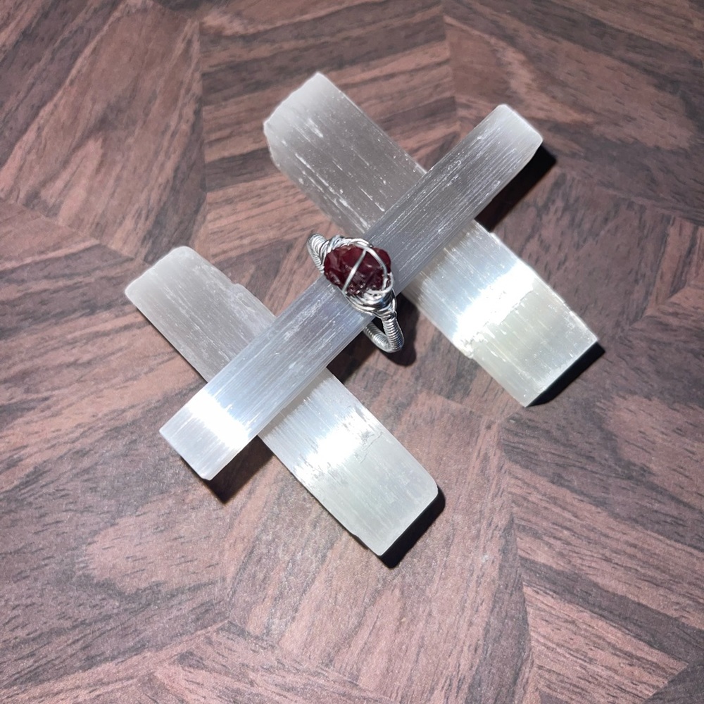 Garnet Chip ring